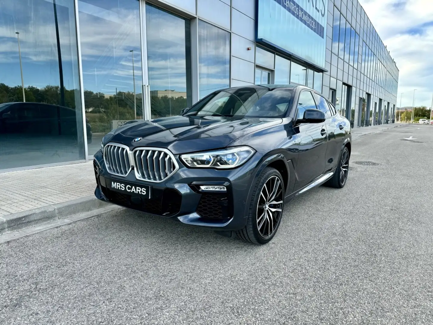 BMW X6 xDrive 30dA Grijs - 1