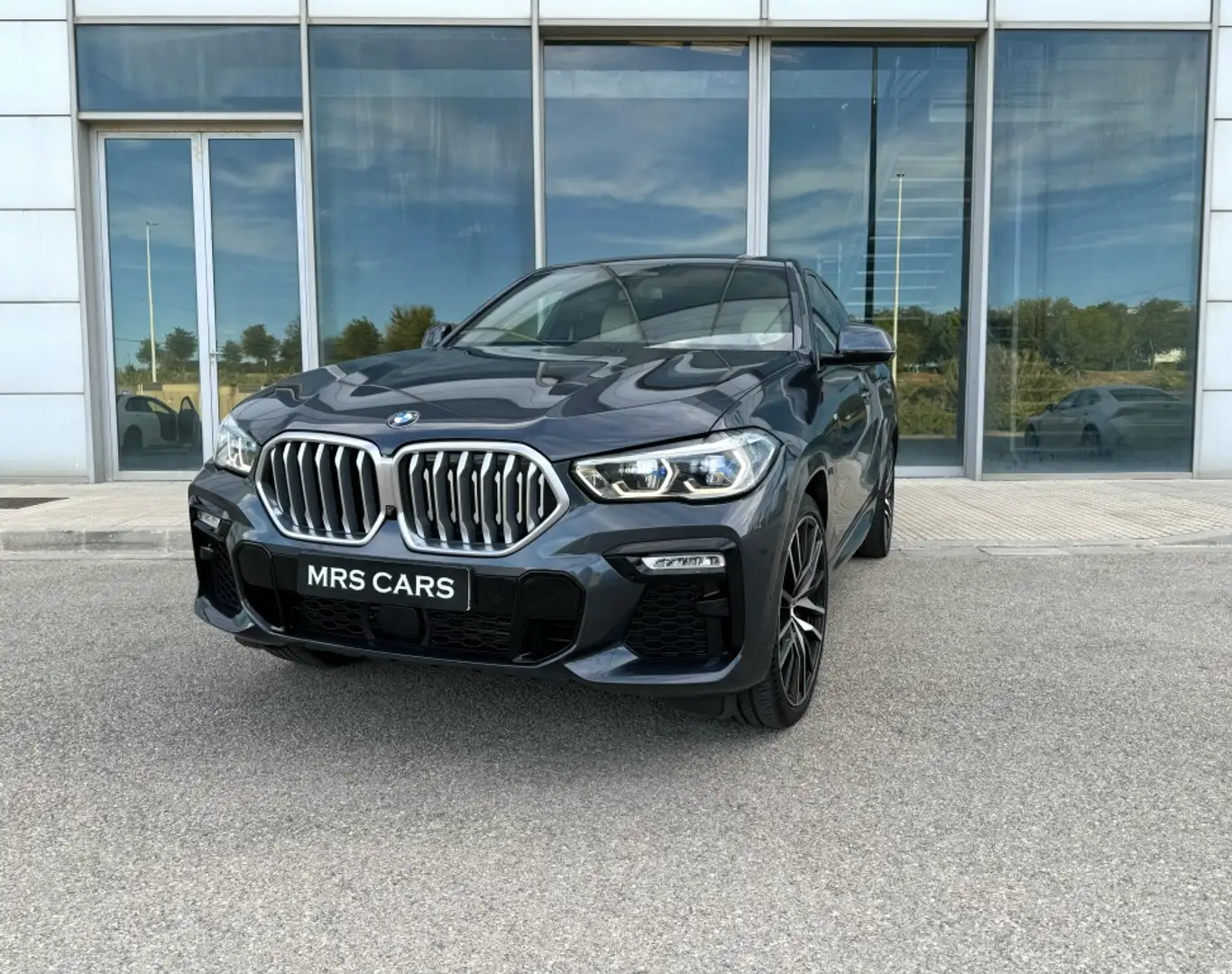 BMW X6 xDrive 30dA Grijs - 2