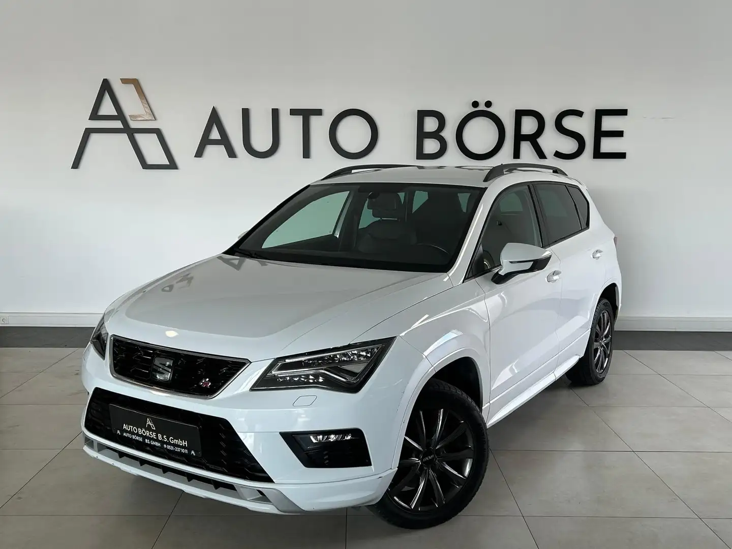 SEAT Ateca DSG FR-Line*LEDER*ViCo*BEATS*CAM*AHK*LED* Weiß - 1