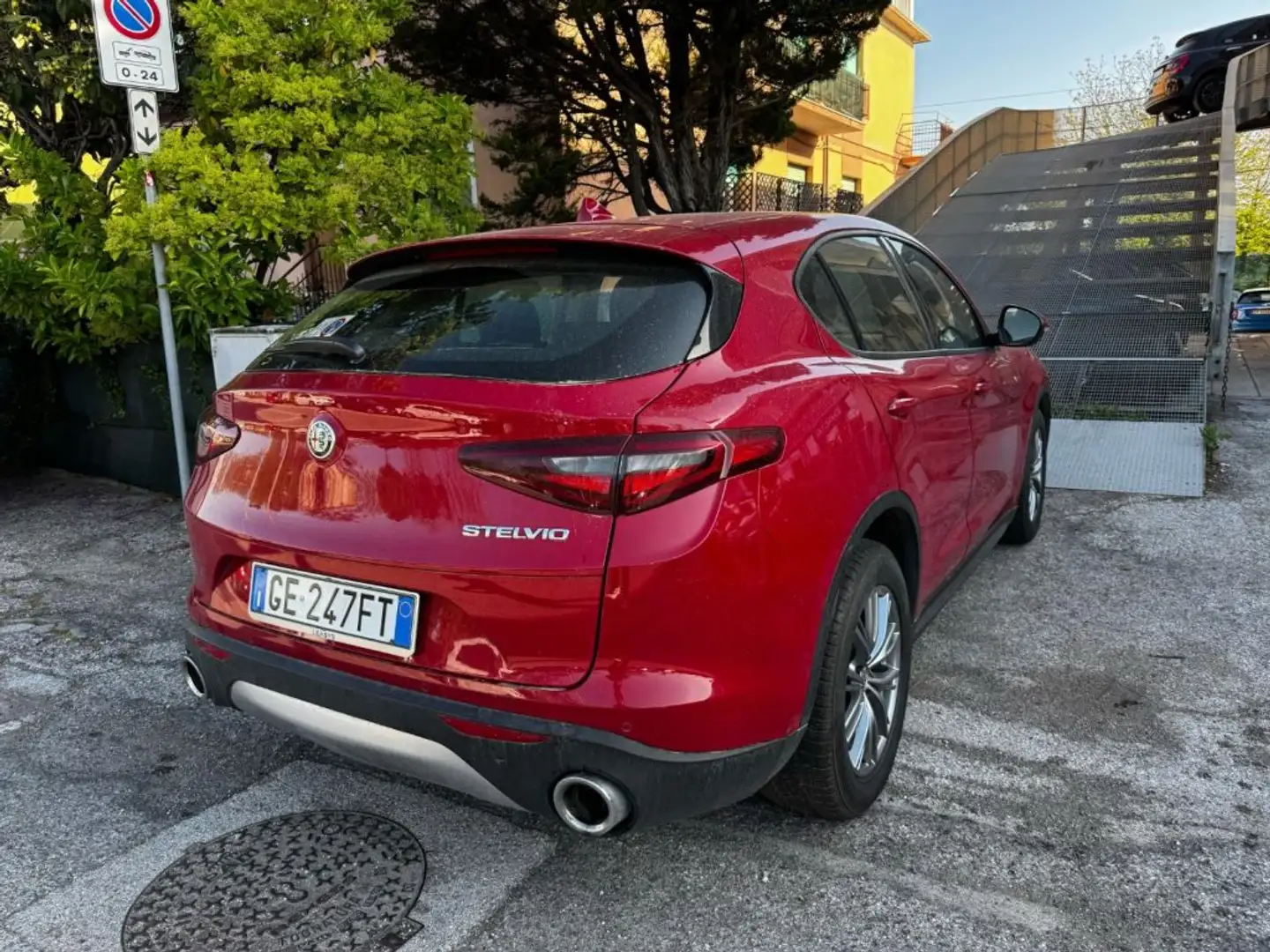 Alfa Romeo Stelvio PROMO FINANZIAMENTO 2.2 TD 160 CV AT8 Super Rojo - 2