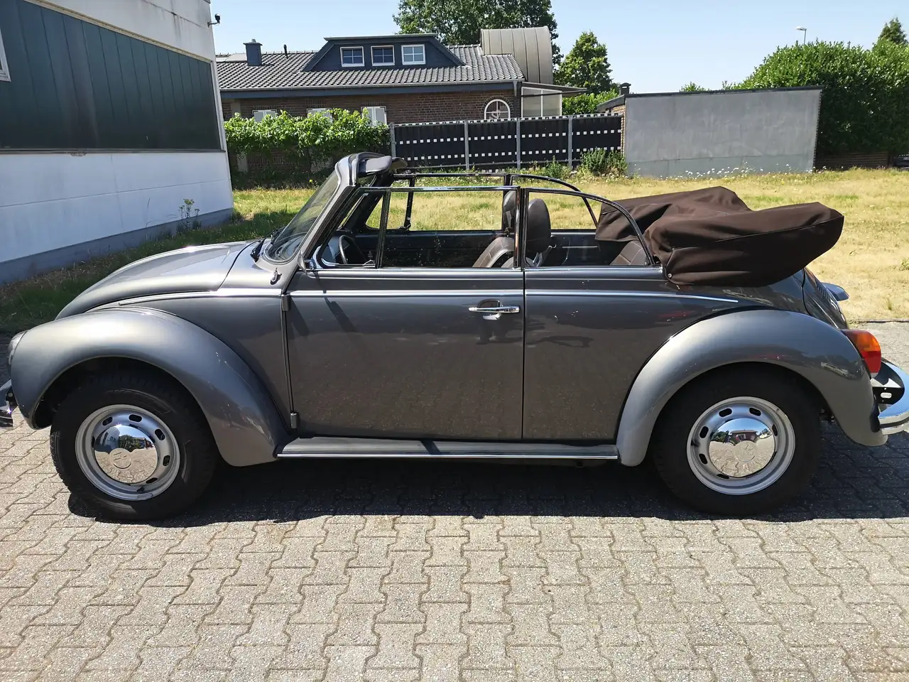 Volkswagen Käfer 1303 Cabriolet, foto 3