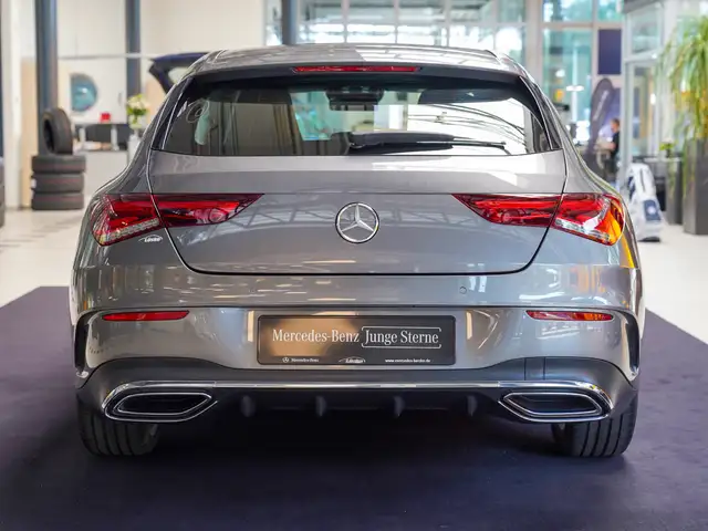 Mercedes-Benz CLA view 4