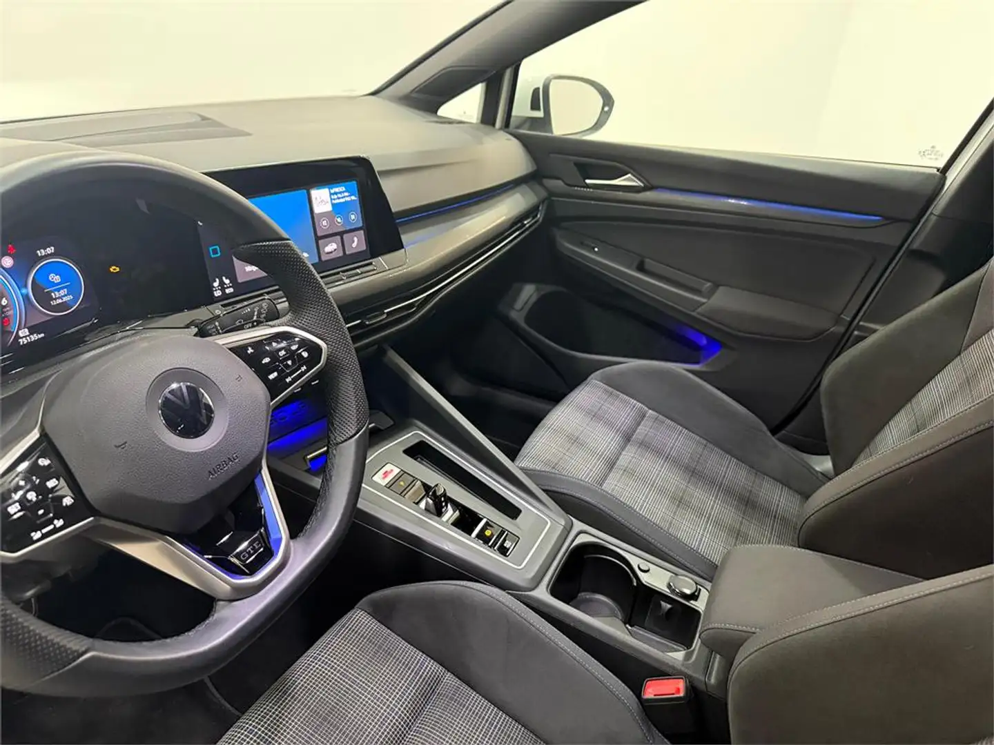 Volkswagen Golf GTE 1.4 TSI 180kW (245CV) DSG - 2