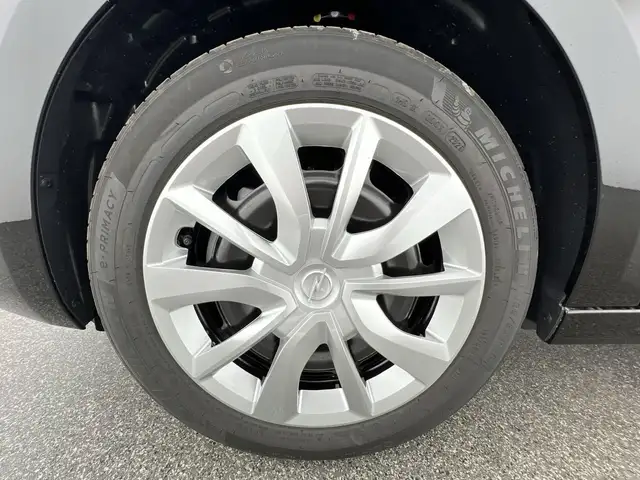 Opel Corsa view 5