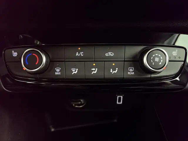Opel Corsa view 13