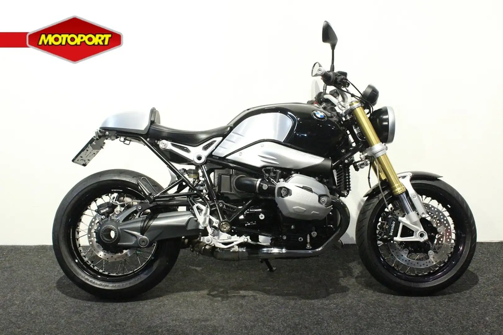 BMW R nineT Zwart - 1