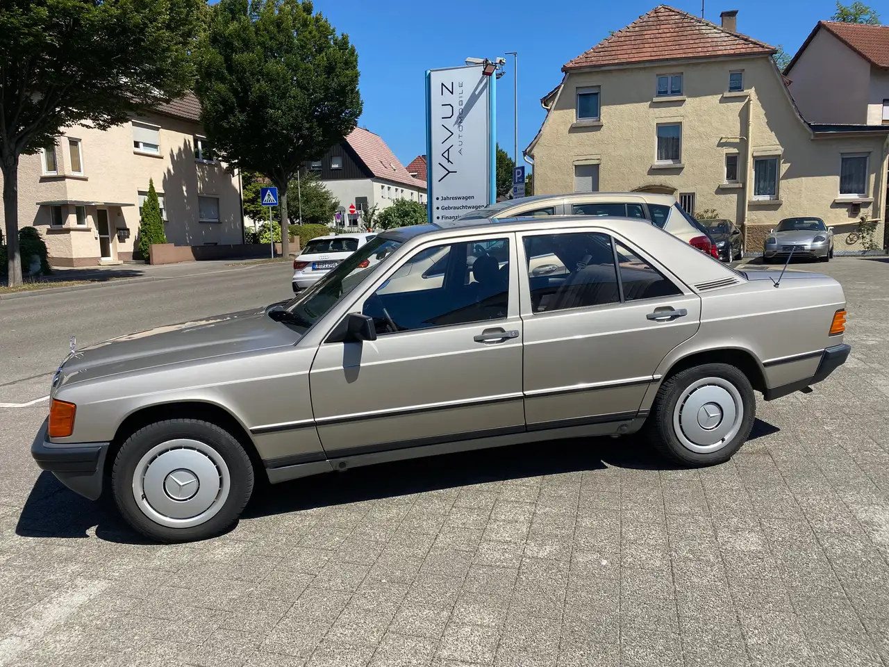 Mercedes-Benz 190 E, foto 8