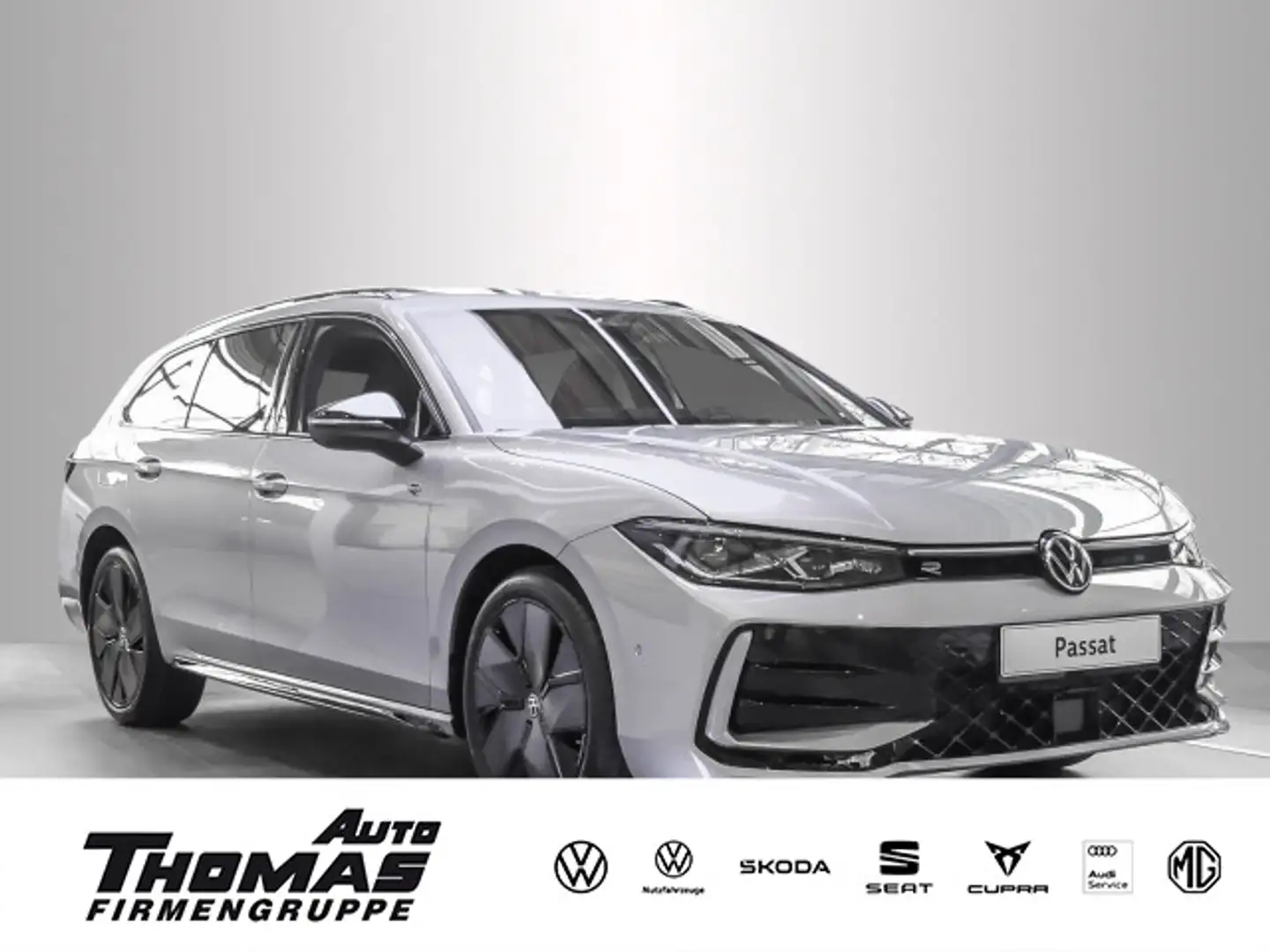 Volkswagen Passat Variant 2,0 l TDI 110 kW 150 PS R-Line Silber - 1