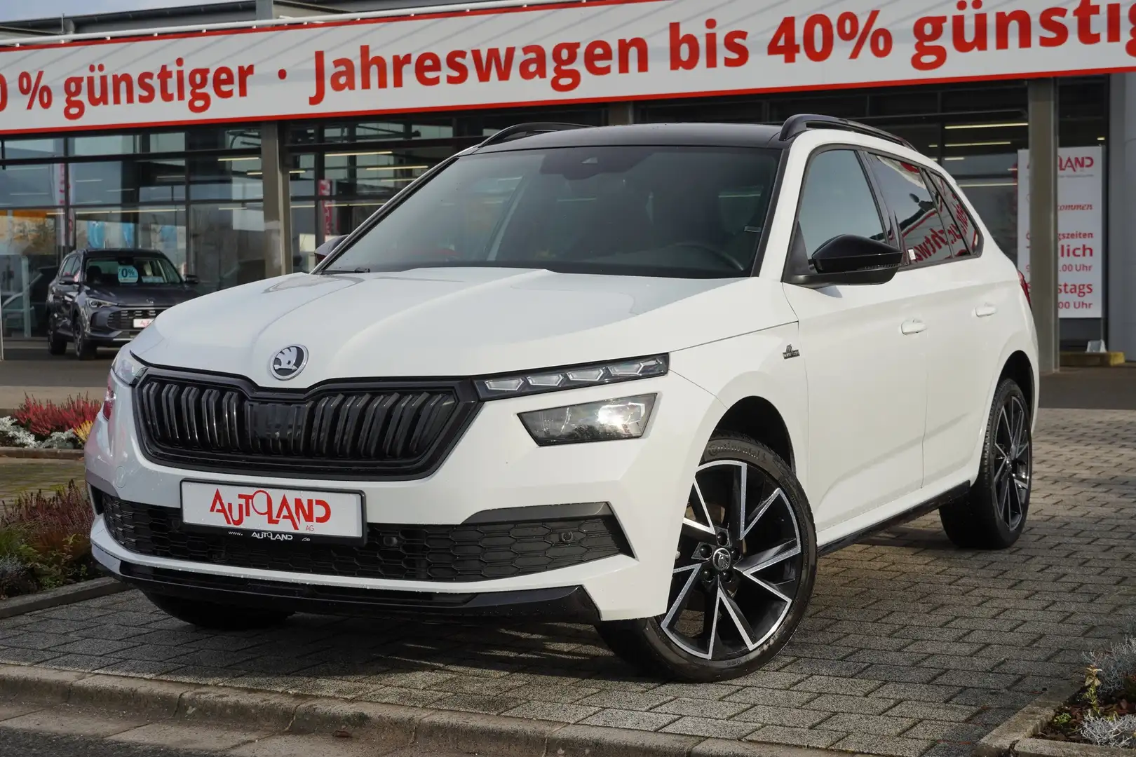 Skoda Kamiq 1.5 TSI DSG Monte Carlo LED Navi Kamera White - 1