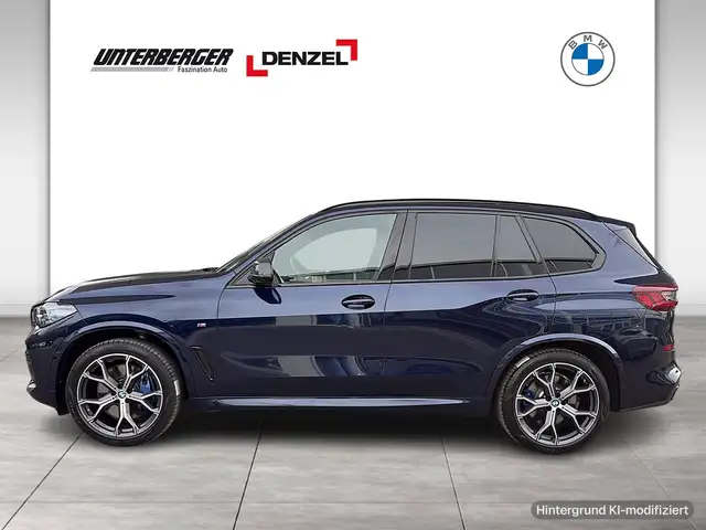 BMW X5 view 3