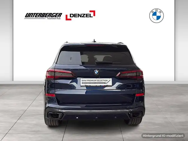BMW X5 view 5