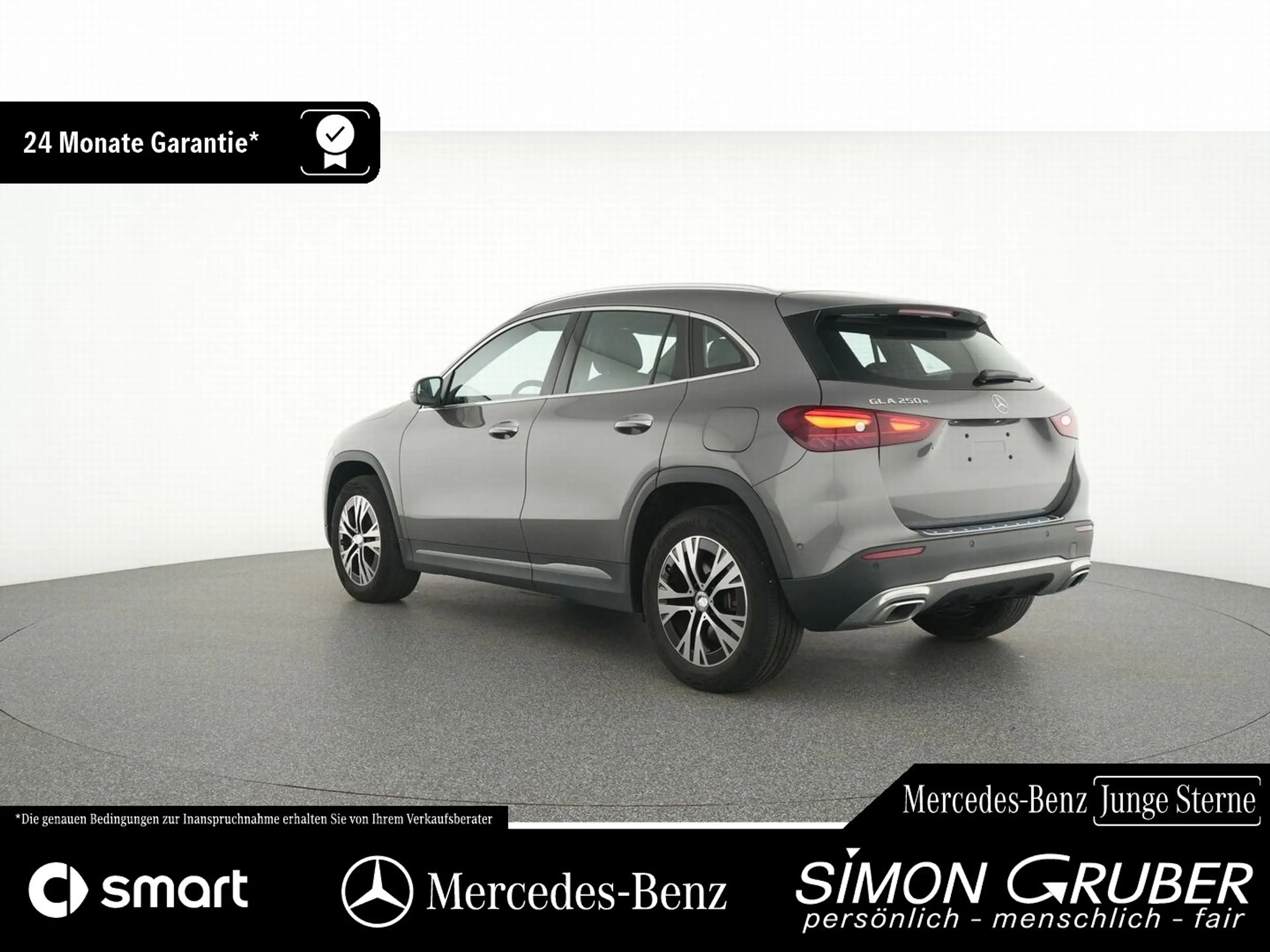 Mercedes-Benz GLA 250 e Progressive Pano Ambi MBeam KeylessGO — photo 3