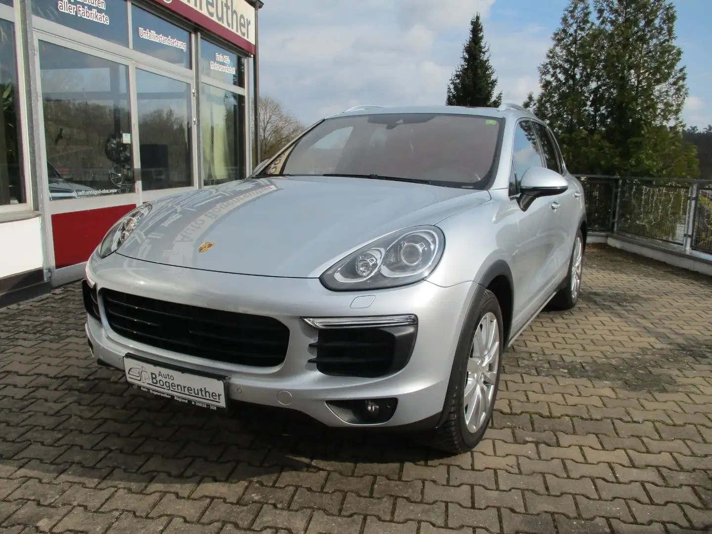 Porsche Cayenne S Diesel+Bose+Panorama+Navi+++ Argent - 1