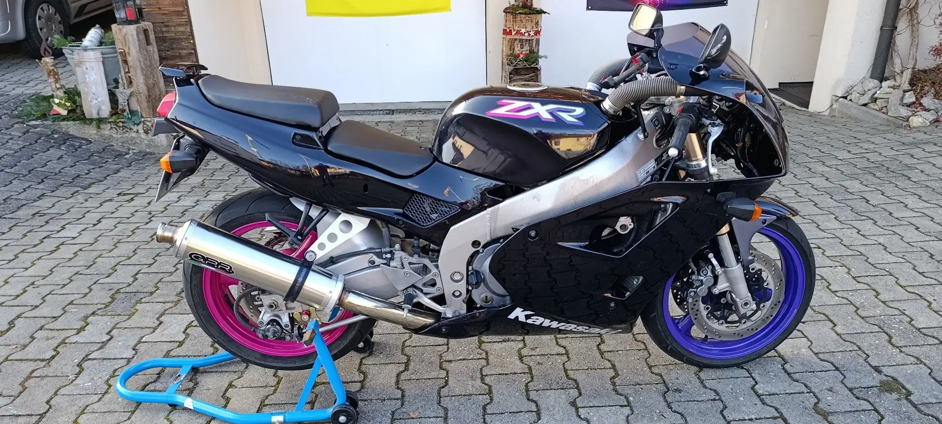 Kawasaki ZXR 400 Zwart - 2