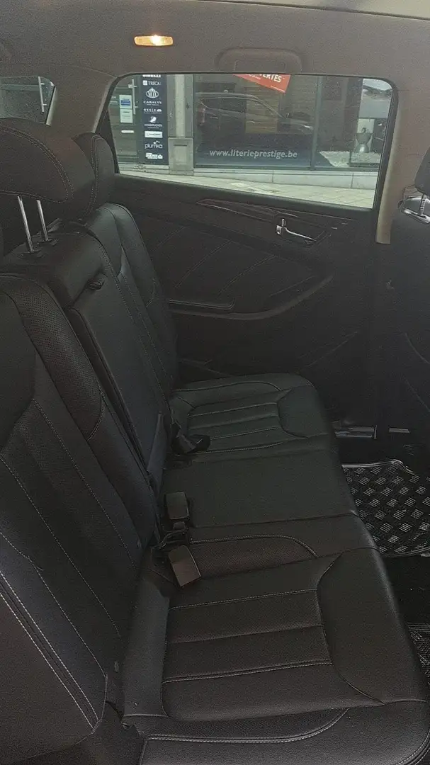 DFSK Fengon 580 Fengon 580 1.5 Turbo LPG CVT Šedá - 2