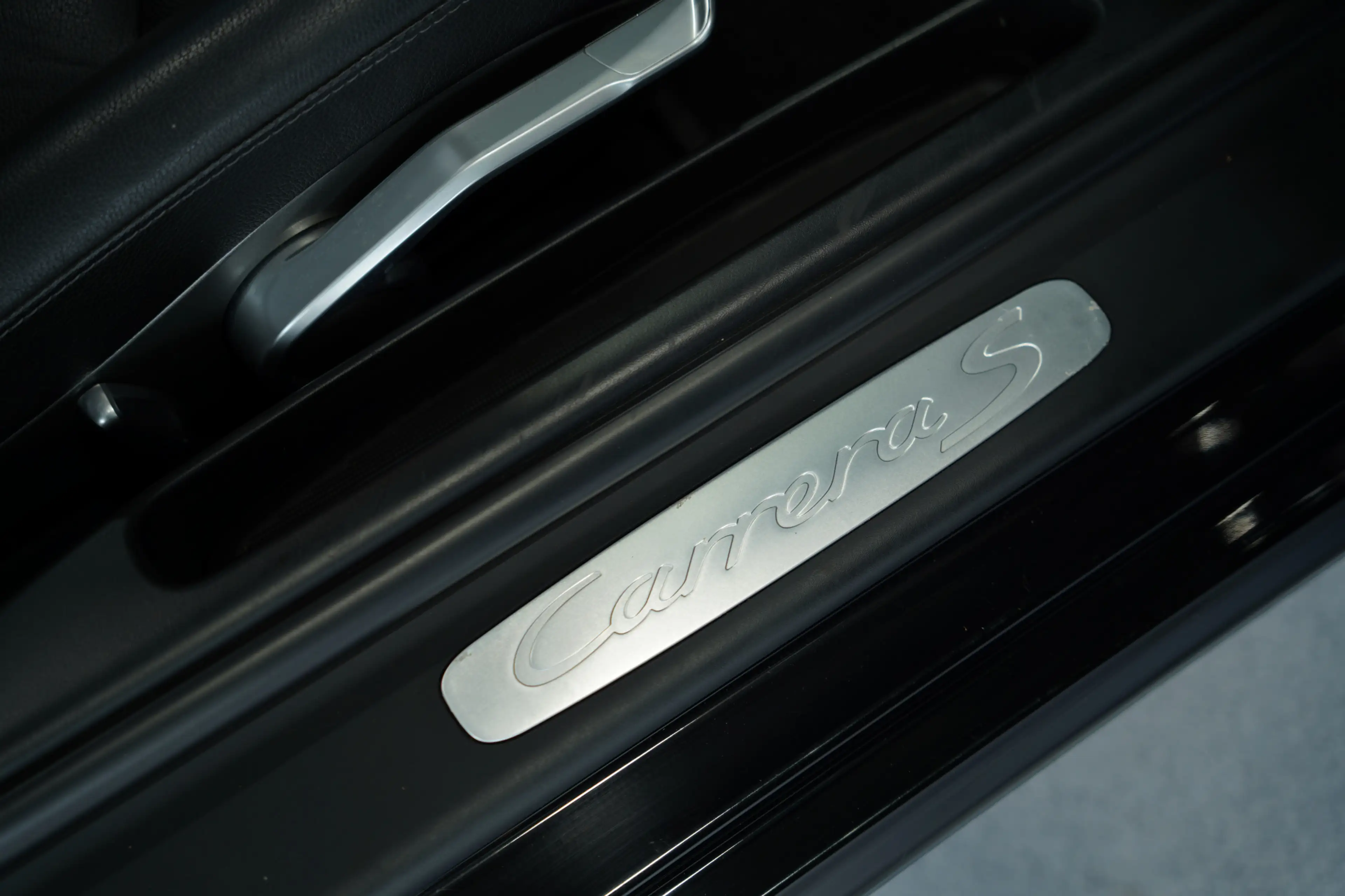 Porsche 997 Carrera S Cabrio *19 *S-AGA *PCM *PDC — photo 13