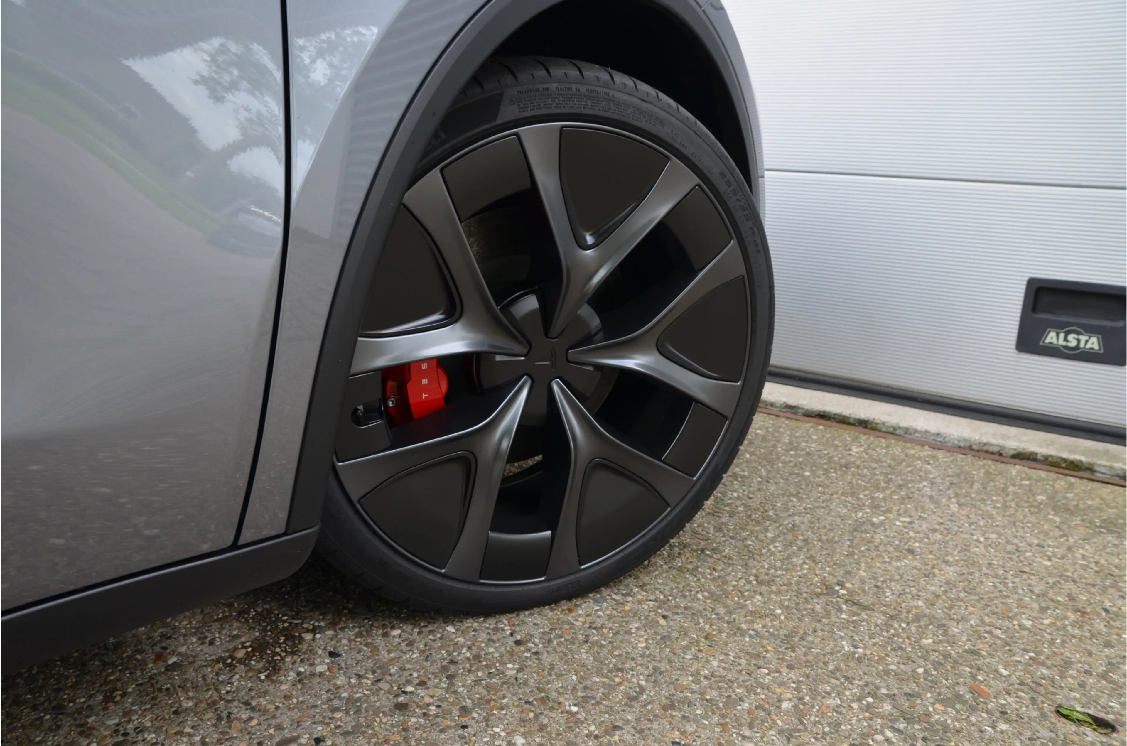Tesla Model Y Performance AWD 83 kWh Juniper, AutoPilot4.0 Ryzen — photo 6