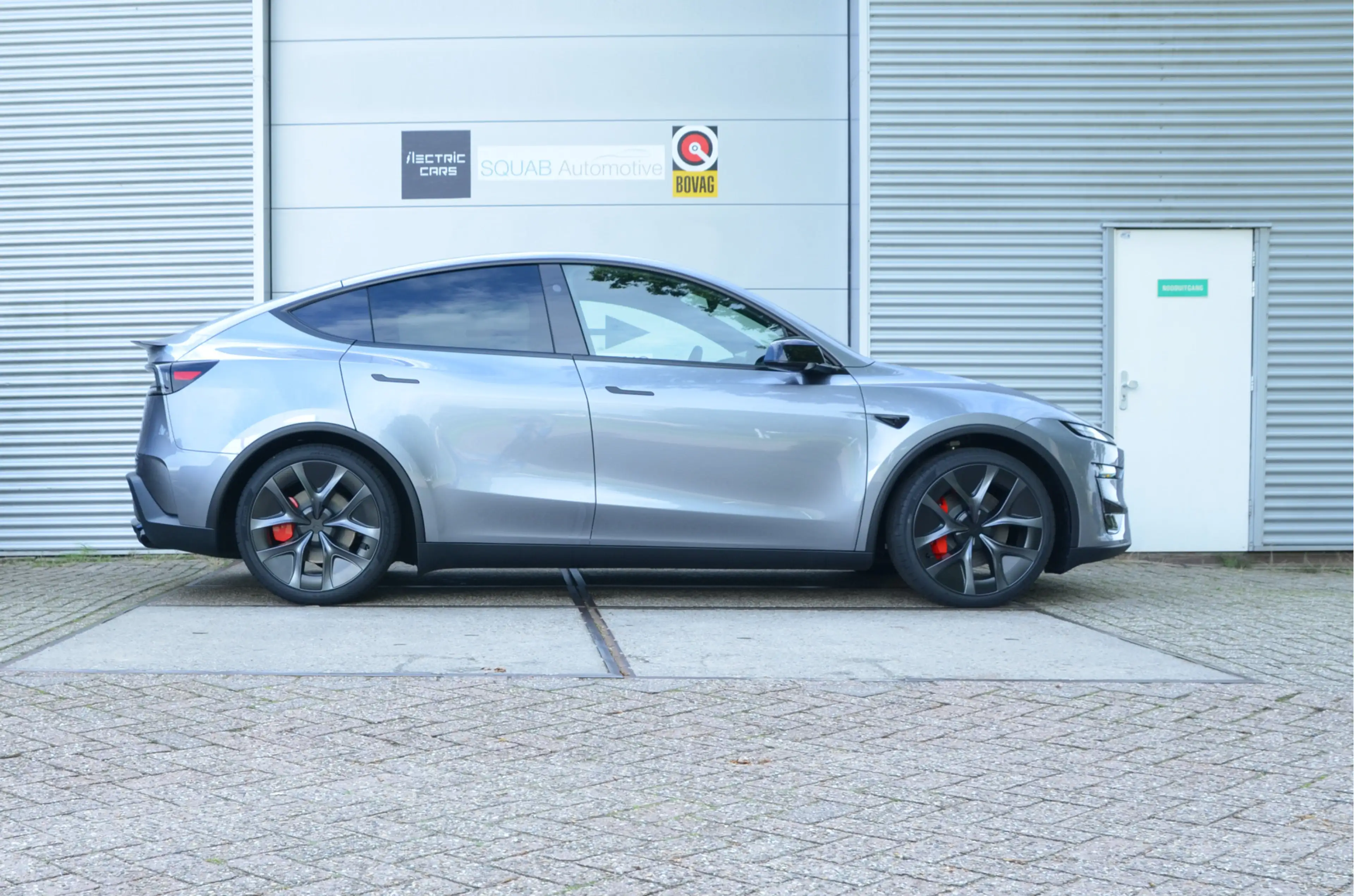 Tesla Model Y Performance AWD 83 kWh Juniper, AutoPilot4.0 Ryzen — photo 8