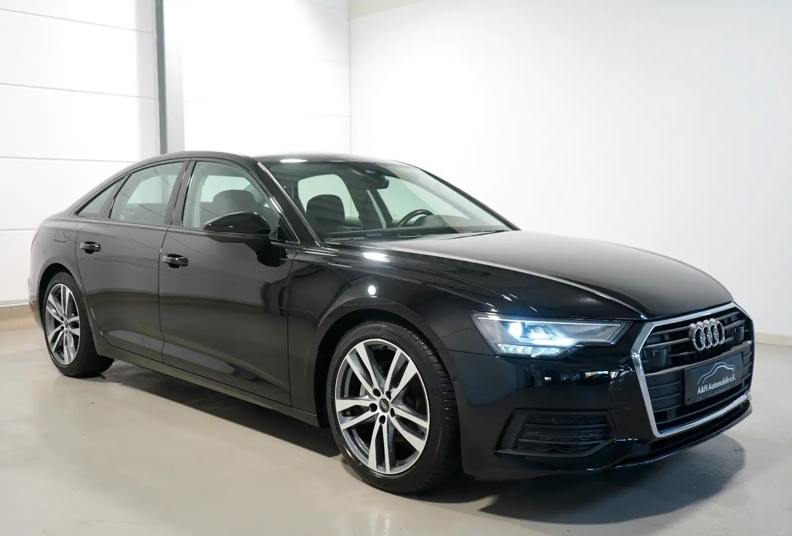 Audi A6 Lim. 40 2.0TDI*AHK*LED*KAM*SPORT-Fahrwerk*ACC Schwarz - 1