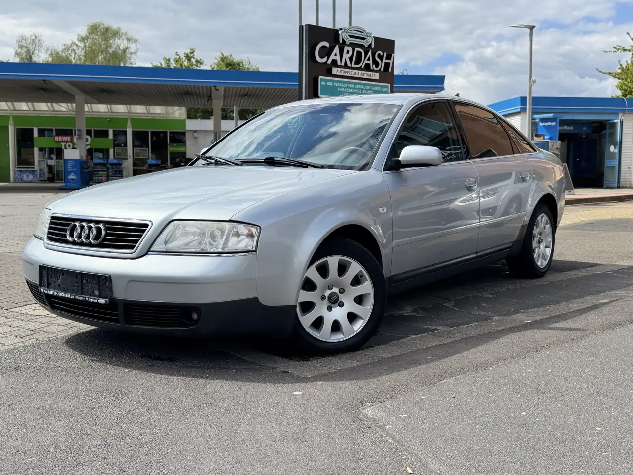 Audi A6 2.4 TüV Neu Zahnriemen Neu !!!!, foto 3