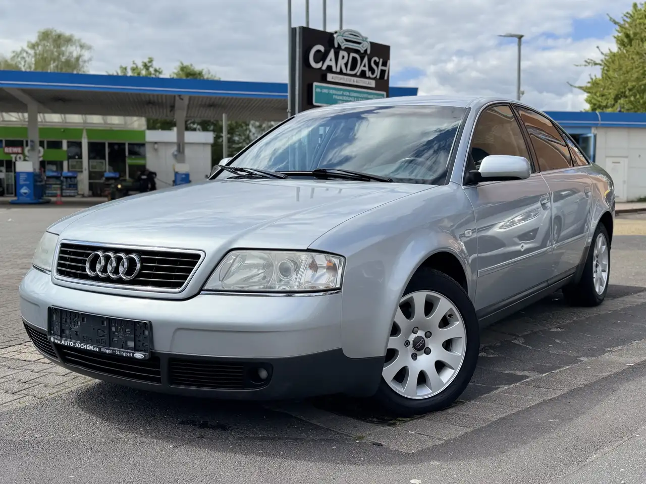 Audi A6 2.4 TüV Neu Zahnriemen Neu !!!!, foto 2