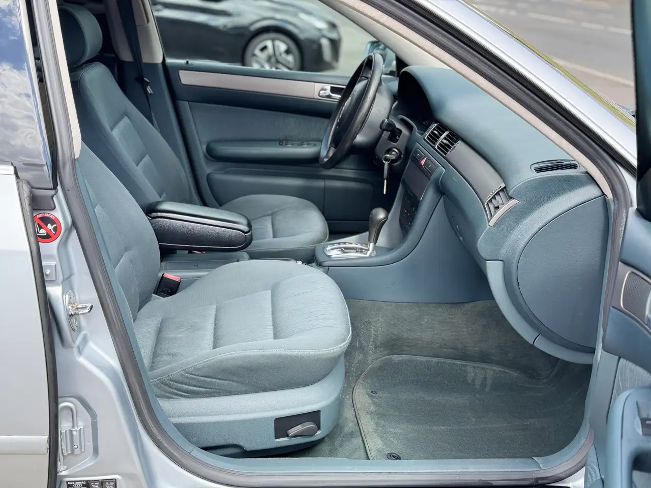 Audi A6 2.4 TüV Neu Zahnriemen Neu !!!!, foto 12