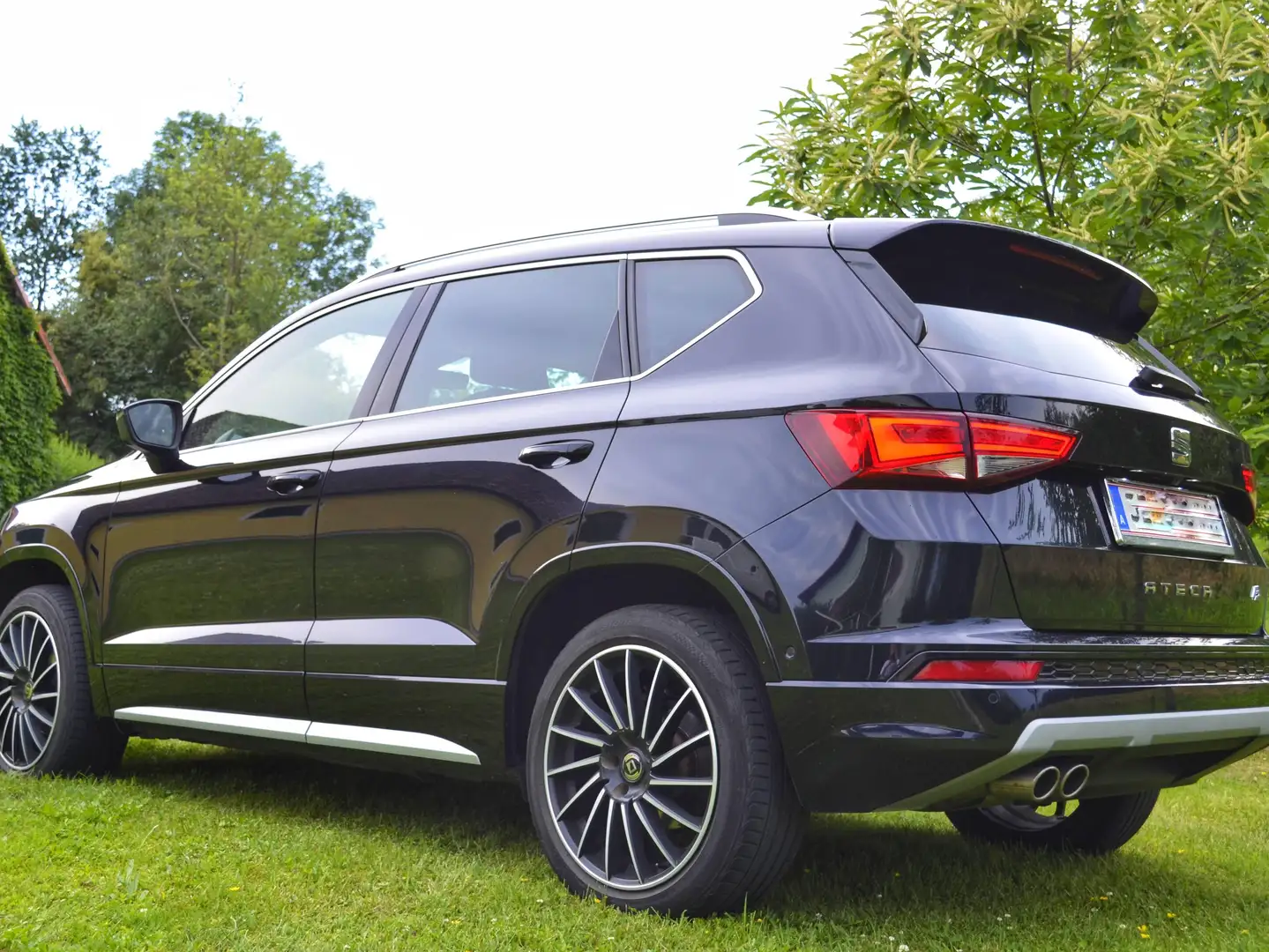 SEAT Ateca Ateca 1,5 FR ACT TSI DSG FR Schwarz - 2