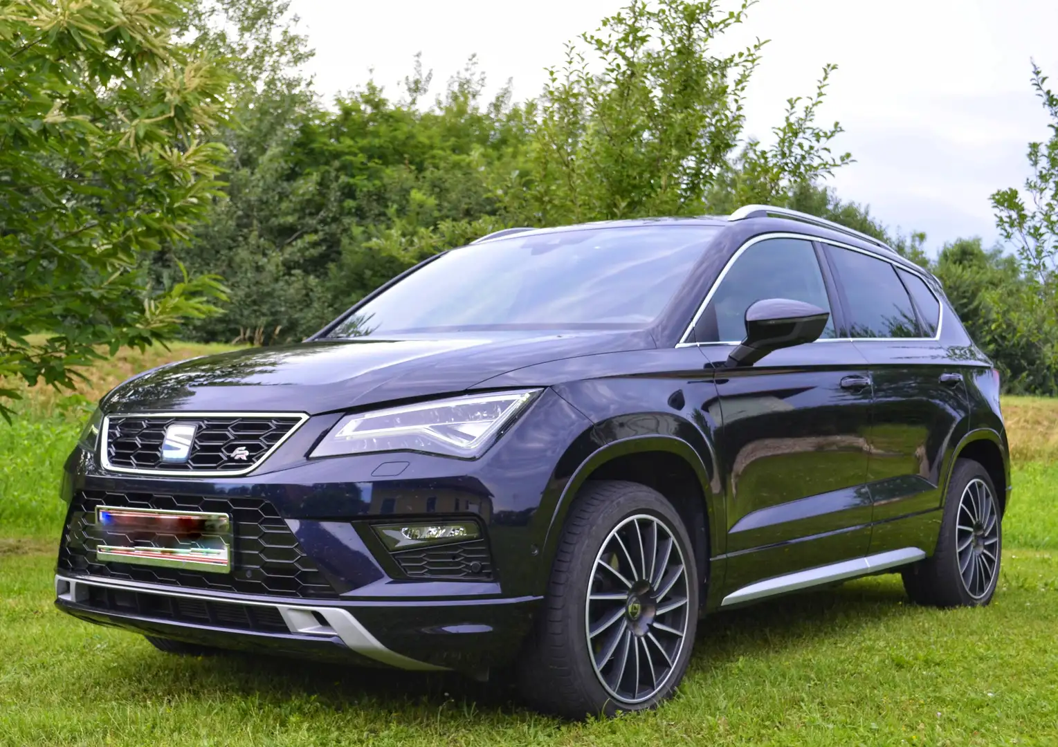 SEAT Ateca Ateca 1,5 FR ACT TSI DSG FR Schwarz - 1