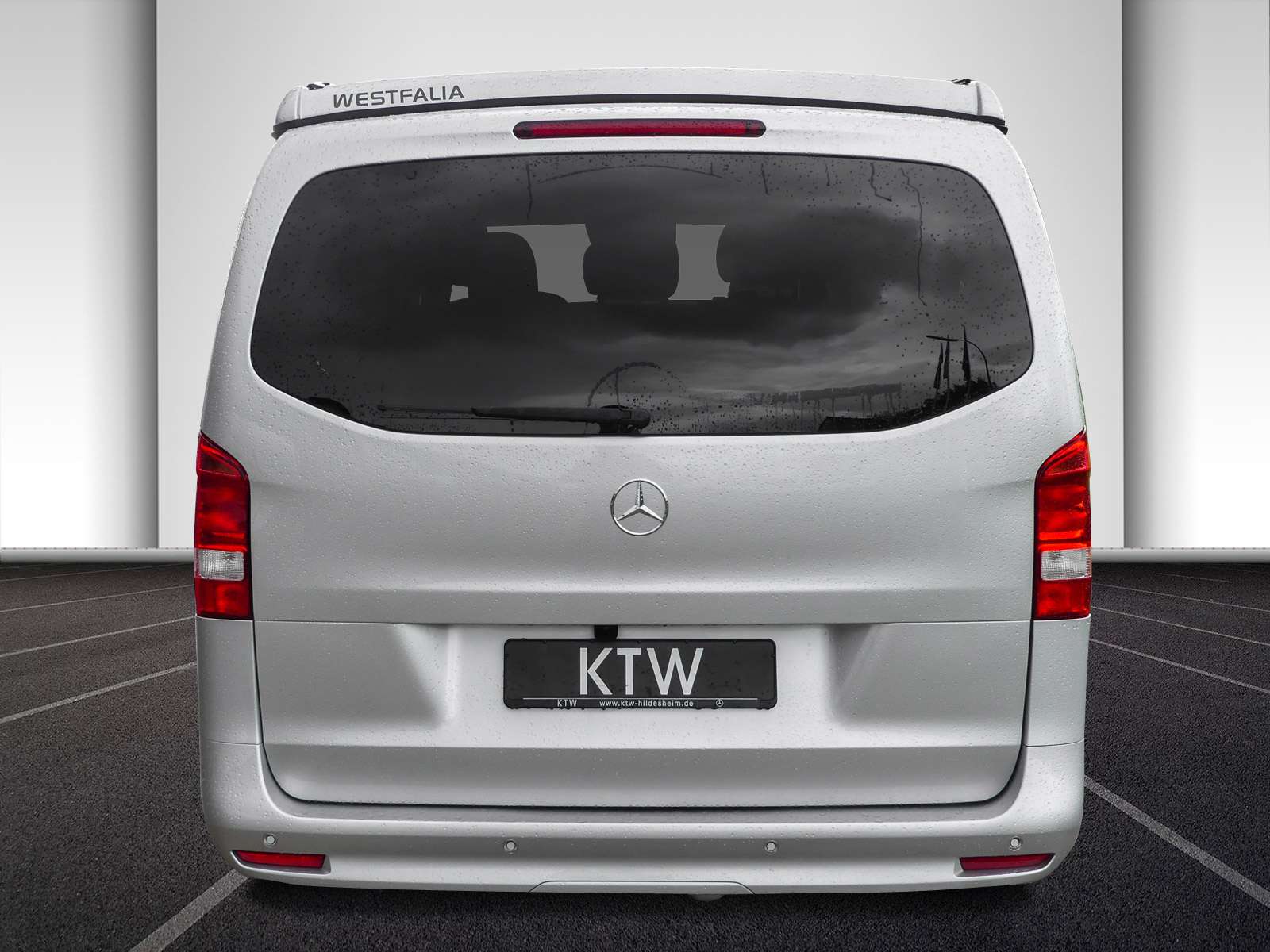 Mercedes-Benz V 220