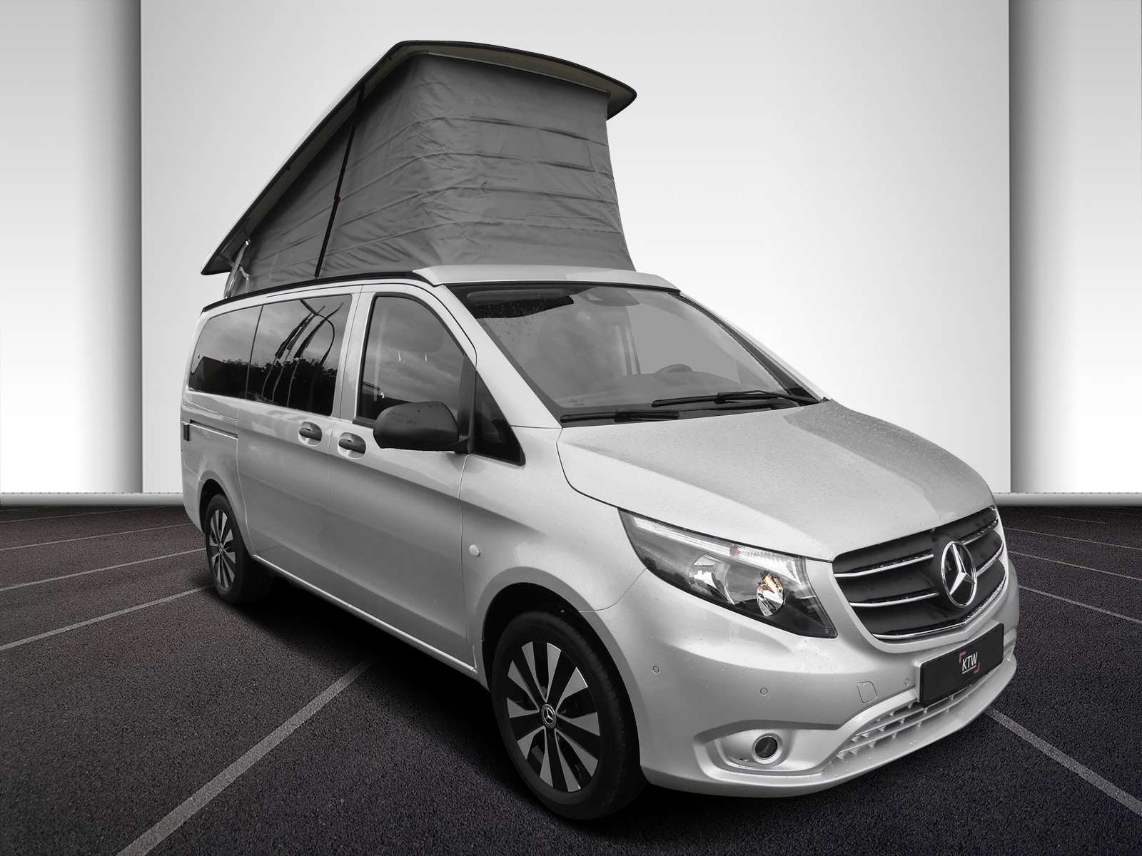 Mercedes-Benz V 220