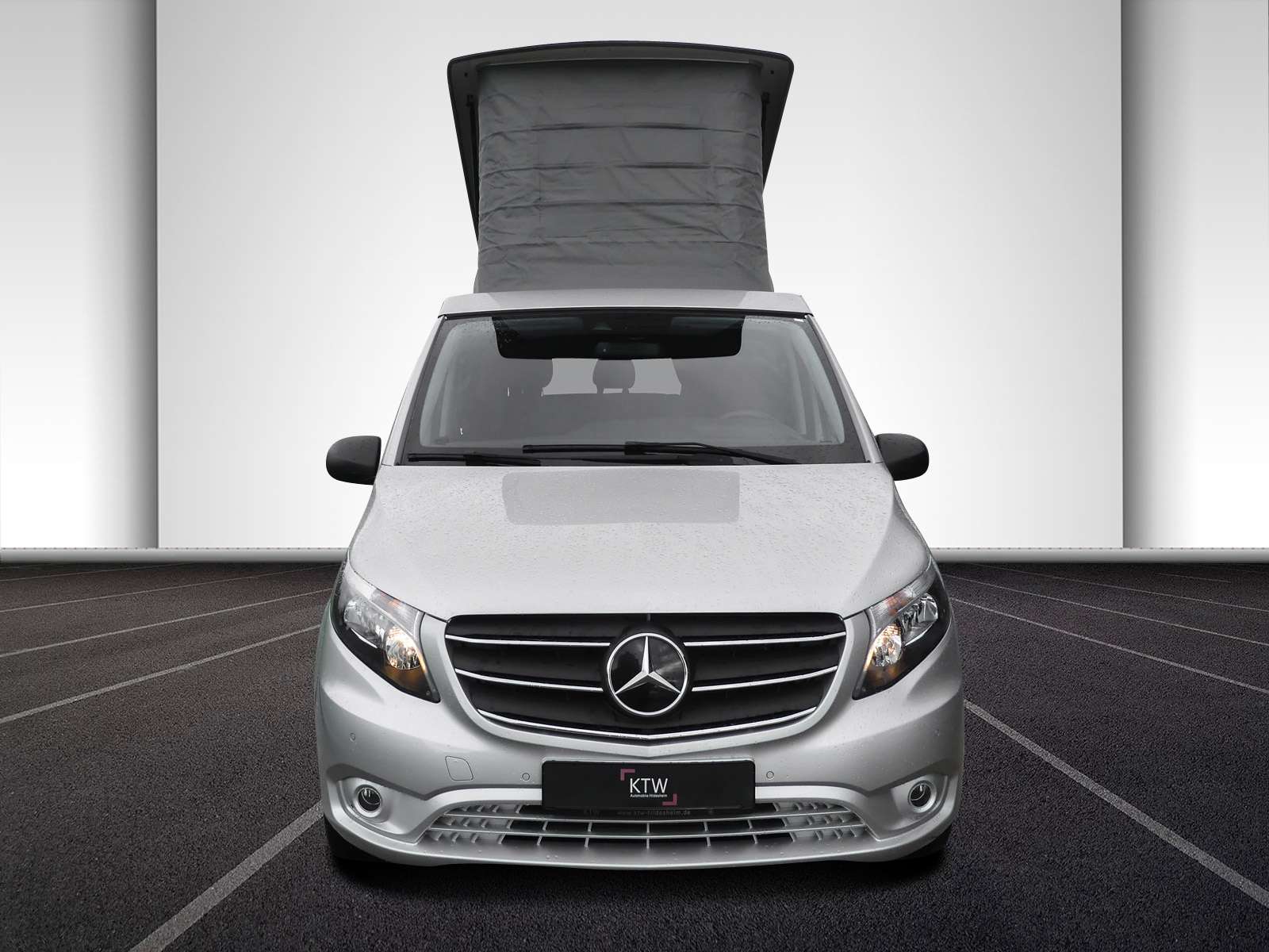 Mercedes-Benz V 220