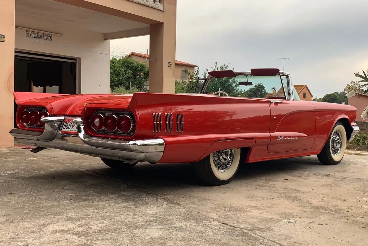 Ford Thunderbird, foto 4