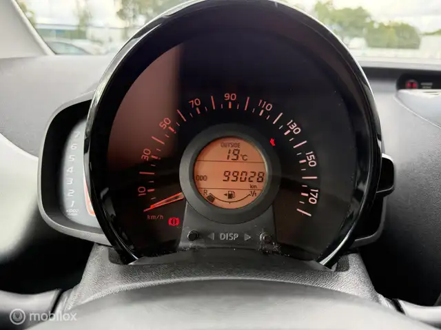 Toyota Aygo view 15