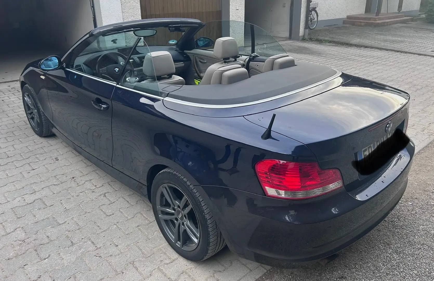 BMW 118 118i Cabrio Blau - 1