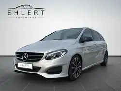 Mercedes-Benz B 200 B 200 d Urban Progressiv Nightpaket Automatik Panoramadach Kamera Parkassist Navi Totwinkel LED SW Ambiente