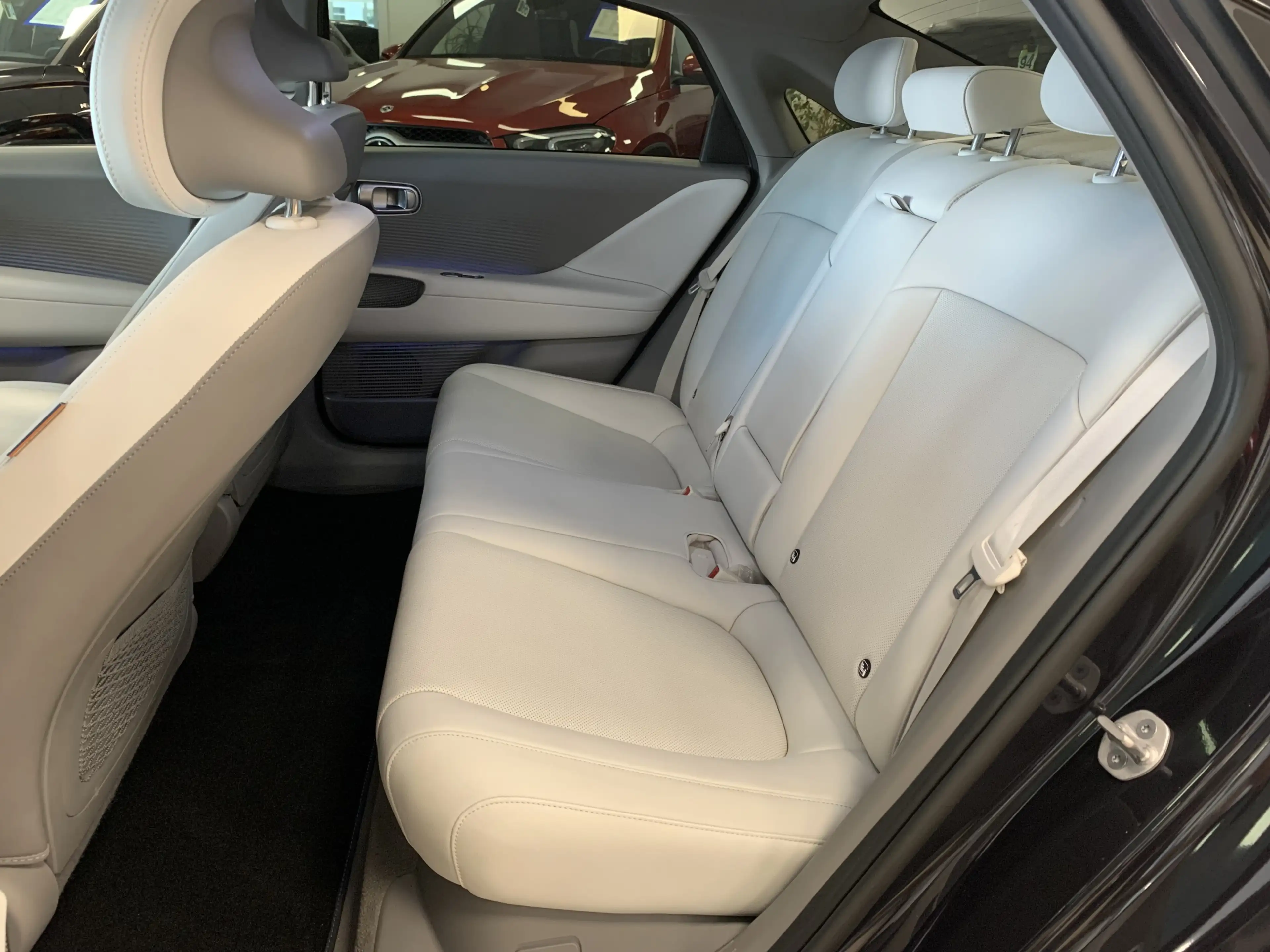 Hyundai IONIQ 6 Uniq*BOSE*Pano*ACC*360 Cam*CarPlay*Leder — photo 15