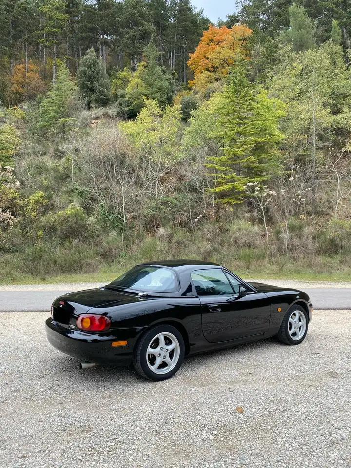 Mazda MX-5 1.6i 16V, foto 2