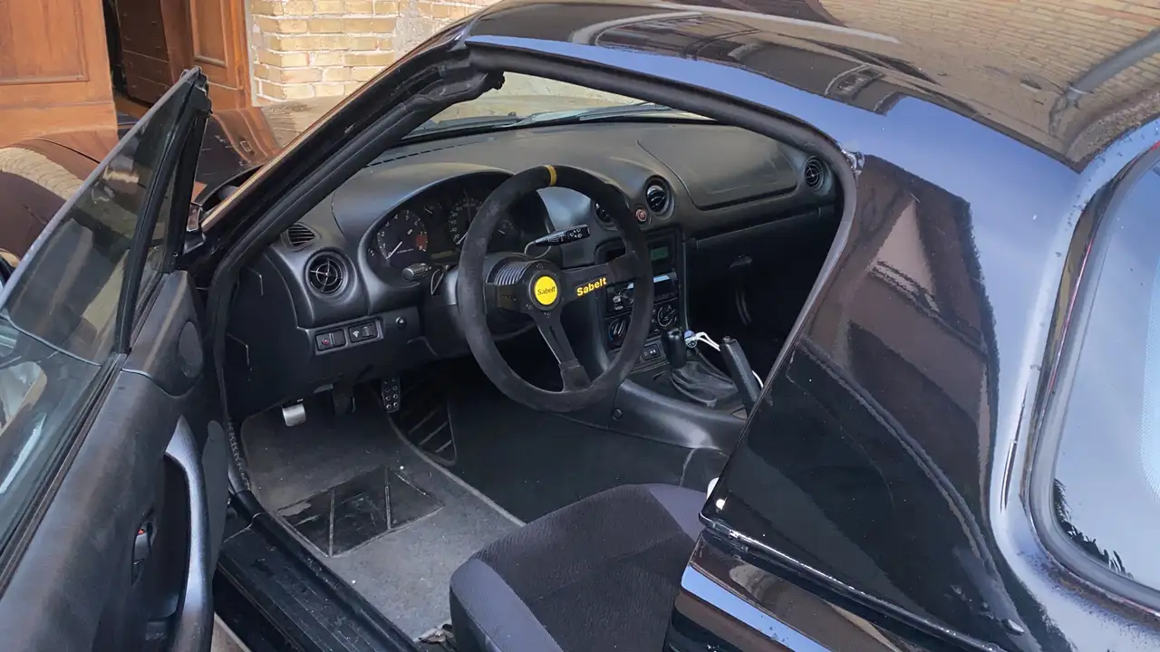 Mazda MX-5 1.6i 16V, foto 5