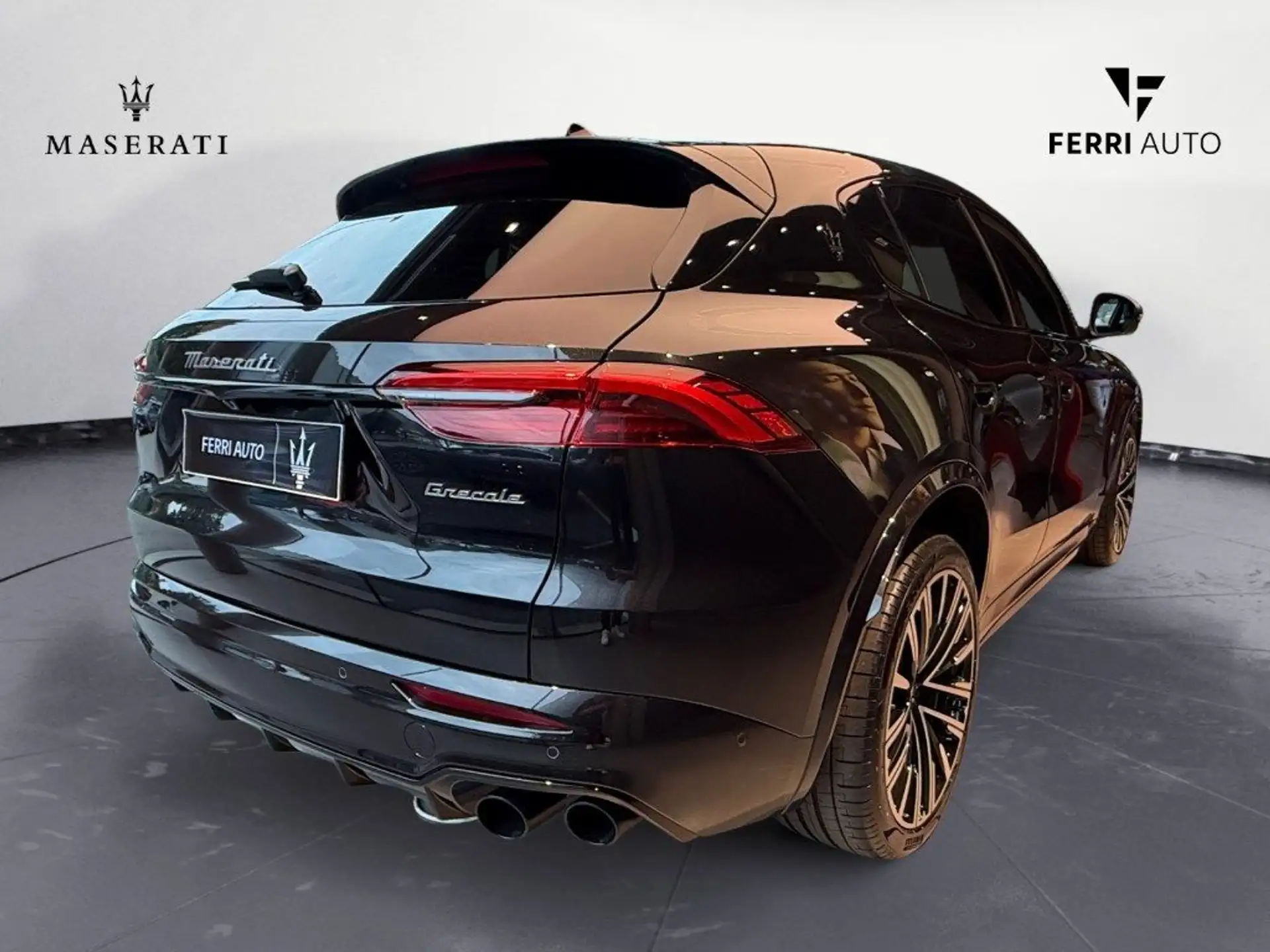 마세라티 Maserati Grecale 2026 검정 사진 5