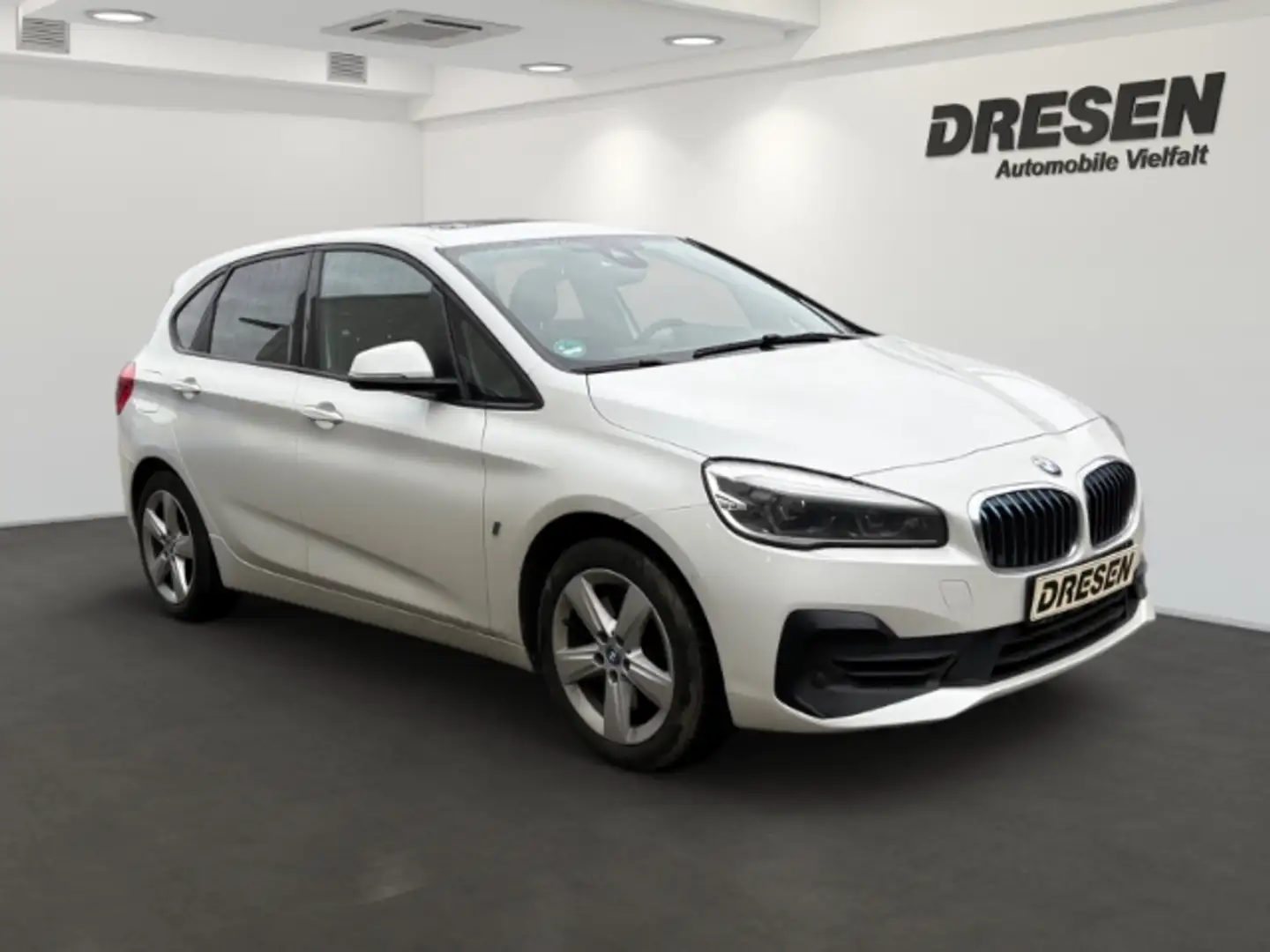 BMW 225 xe Advantage iPerformance ActiveTourer Panorama Na Weiß - 2