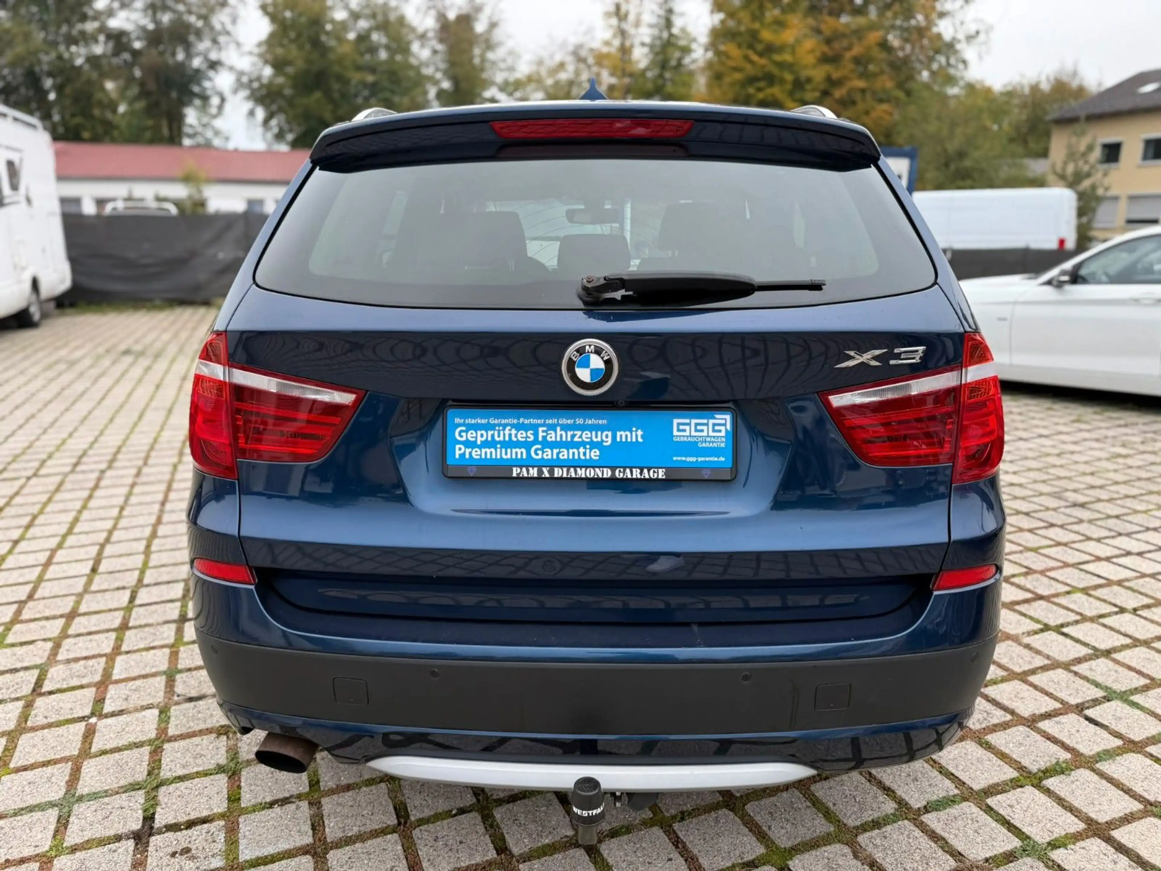 BMW X3 xDrive 20 i — photo 9