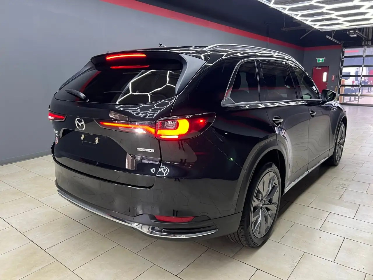 Mazda CX-90 MHEV снимка Mazda CX-90 MHEV