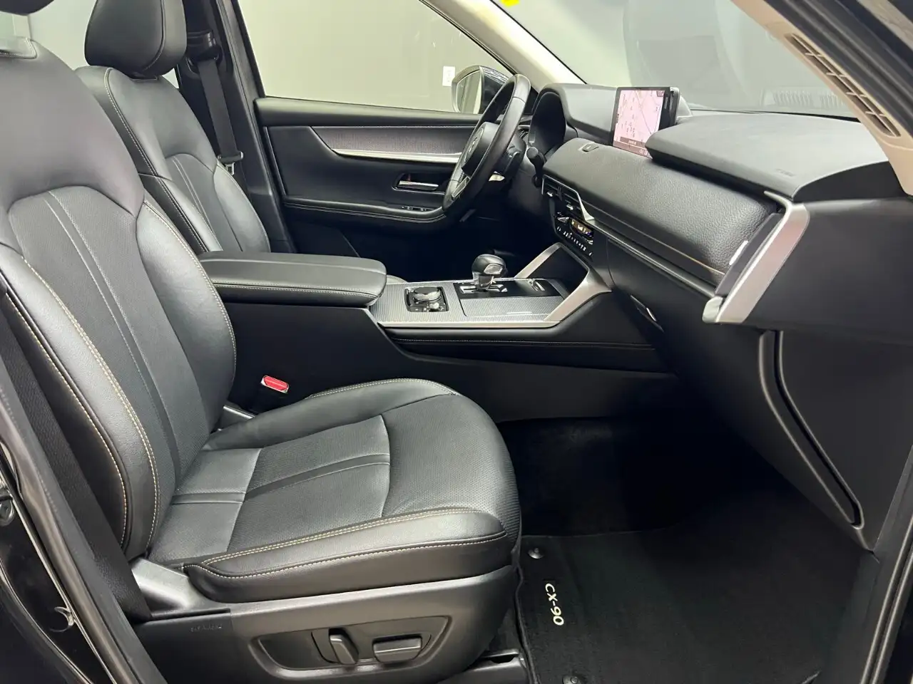 Mazda CX-90 MHEV снимка Mazda CX-90 MHEV