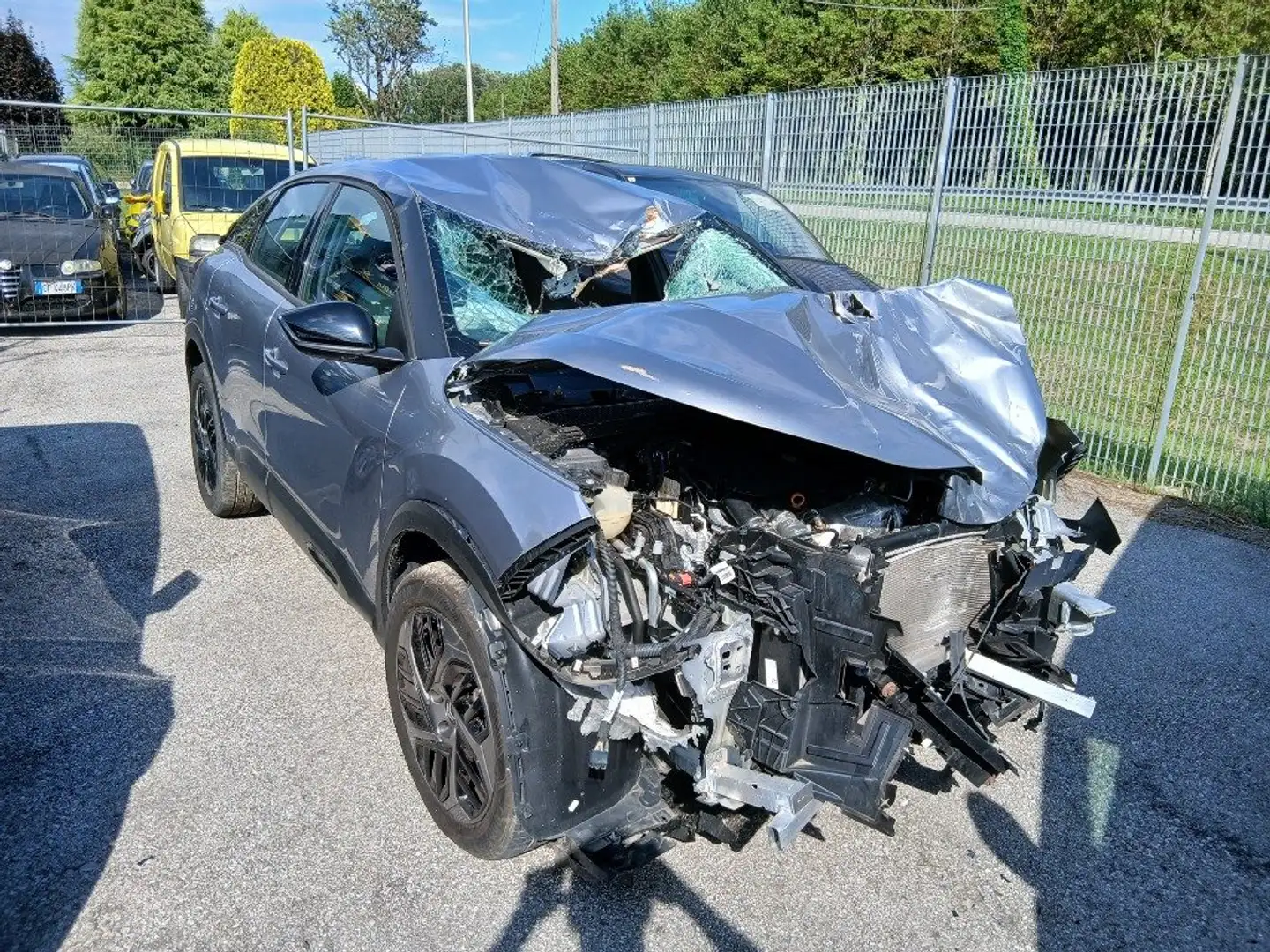 Citroen C4 BlueHDi 130 S&S EAT8 Gris - 1