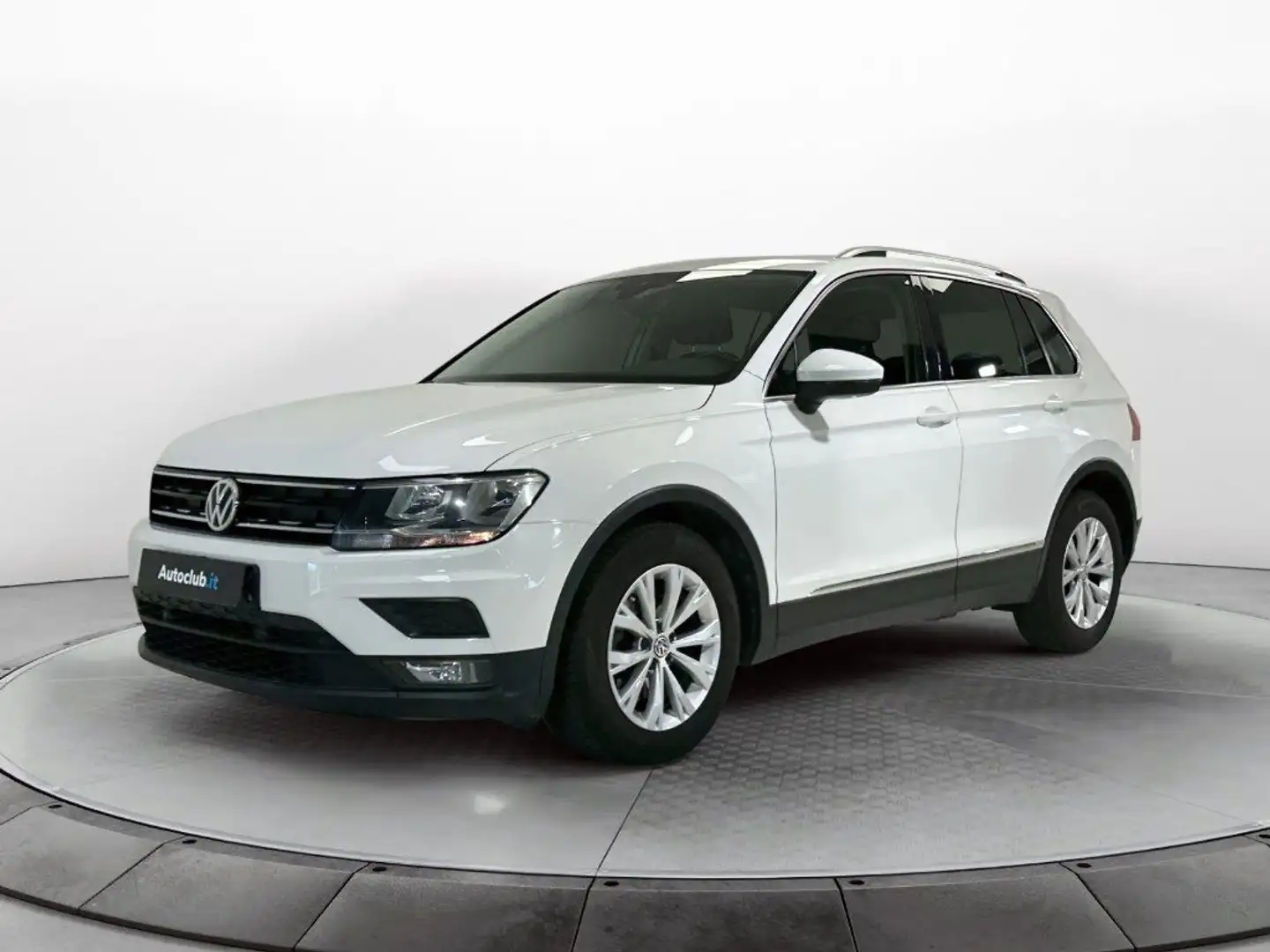 Volkswagen Tiguan 1.6 tdi business 115cv Bianco - 1
