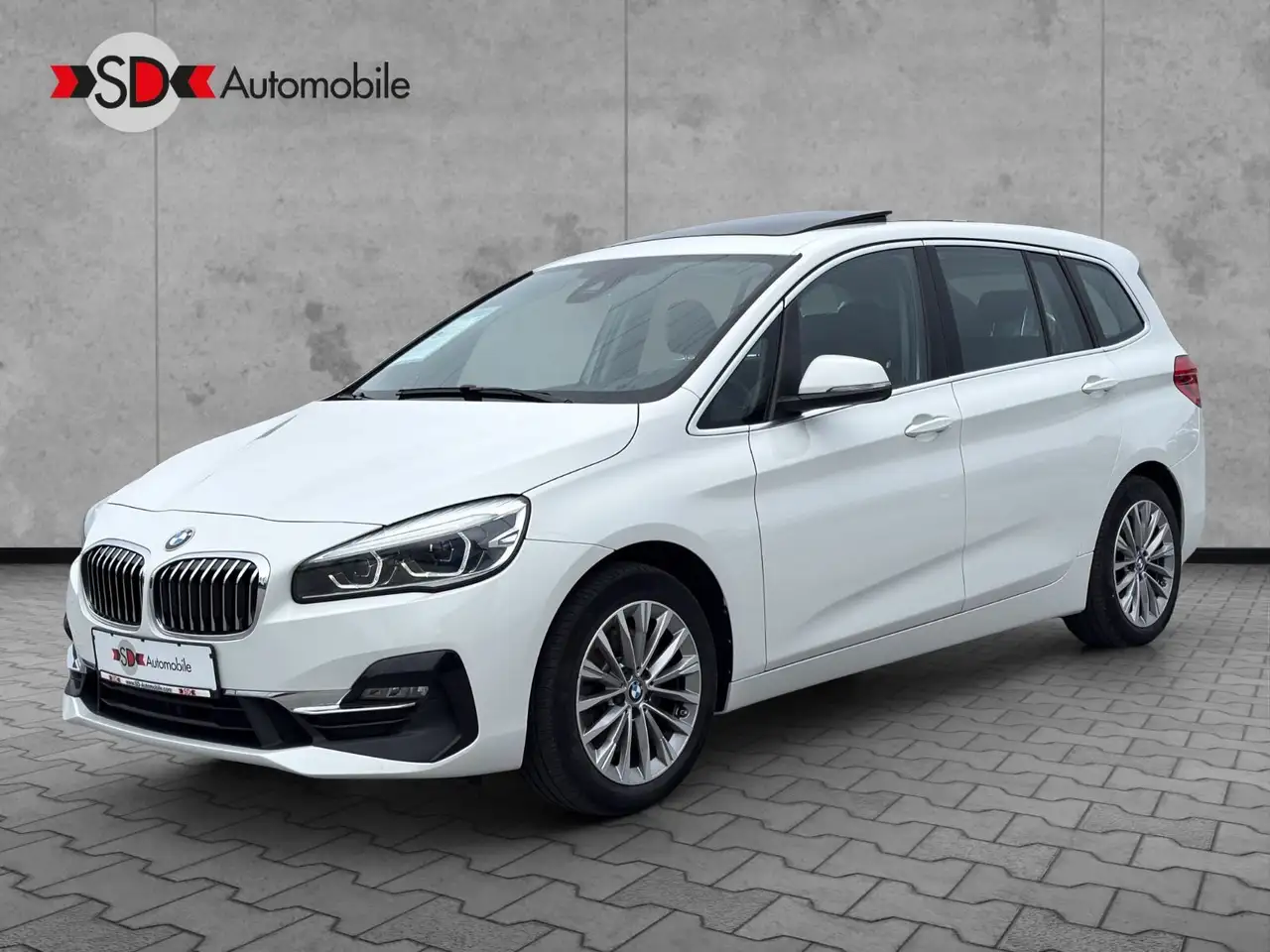 BMW 220