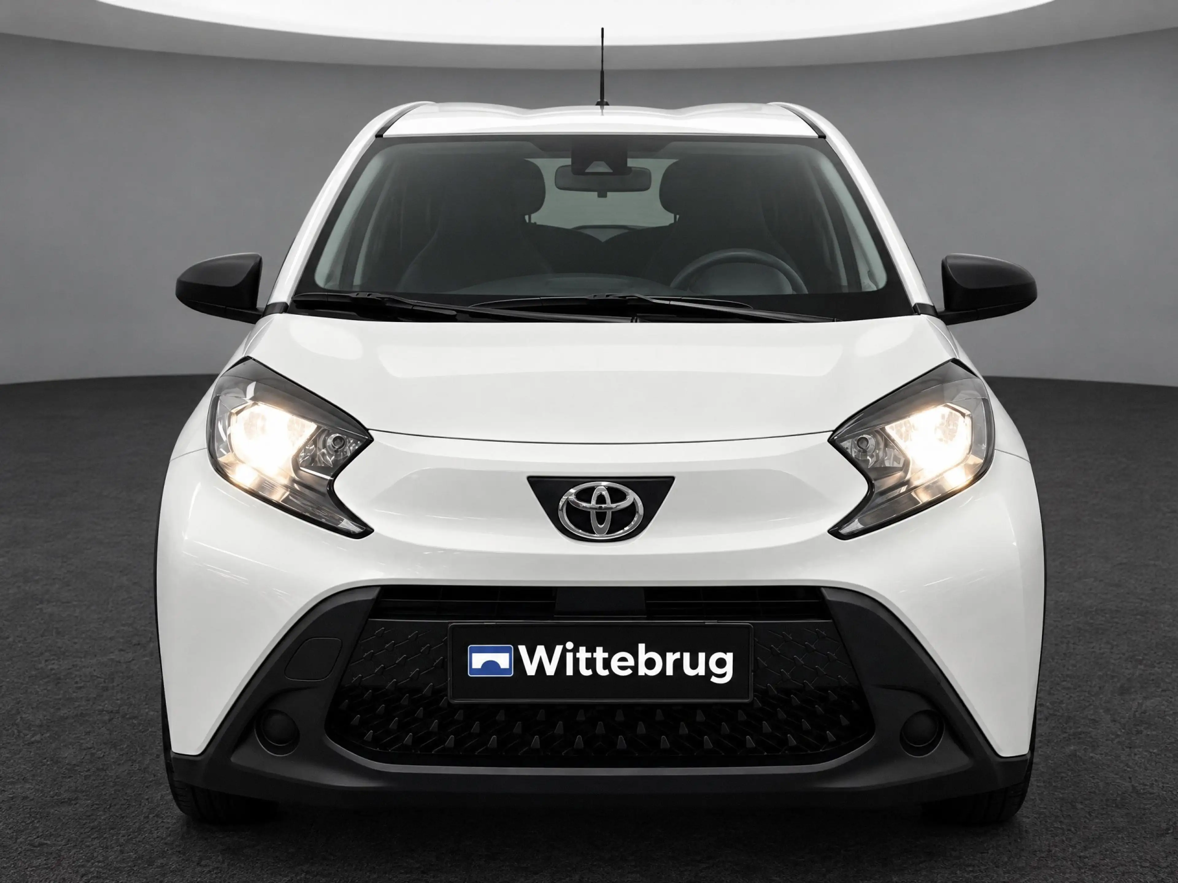Toyota Aygo X 1.0 VVT-i MT APPLE CARPLAY / ANDROID AUTO | AIRCO — photo 4