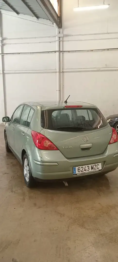 Nissan Tiida 1.6 Tekna - 2
