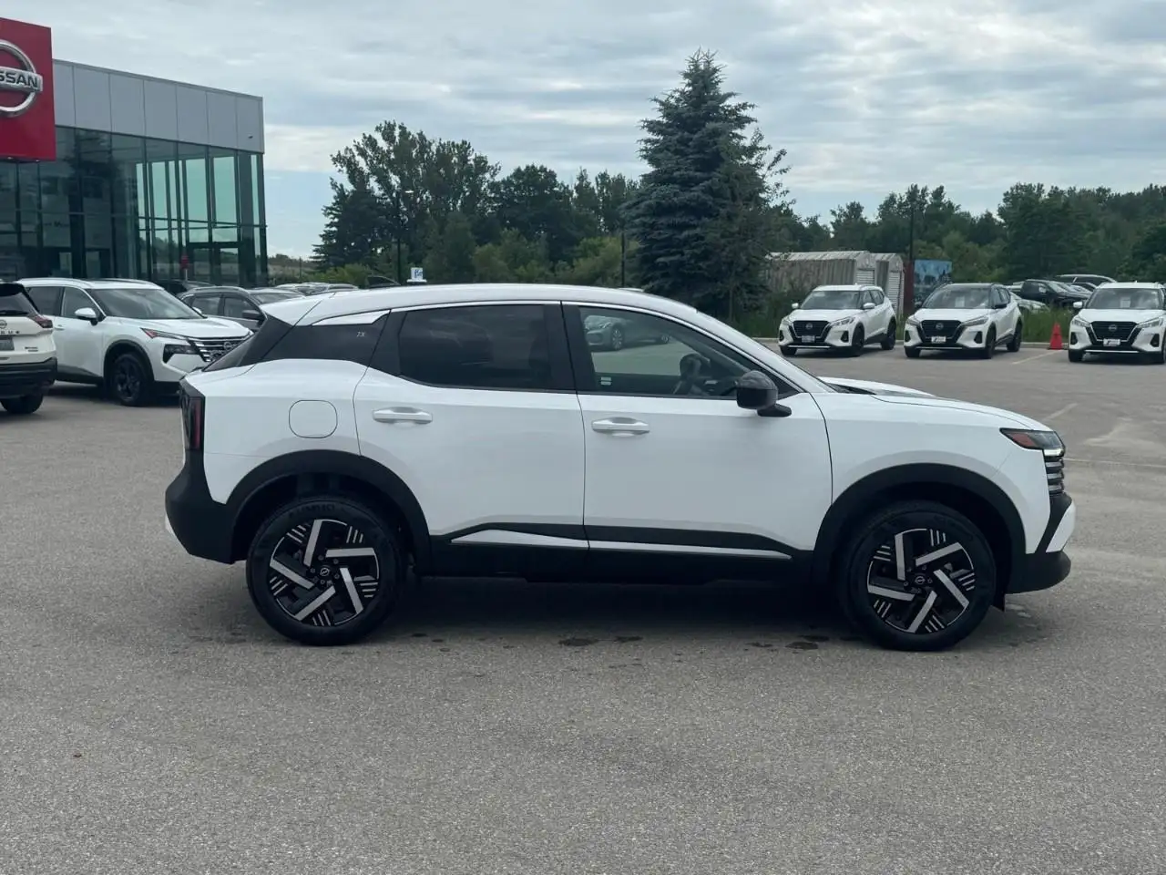 Nissan Kicks снимка Nissan Kicks