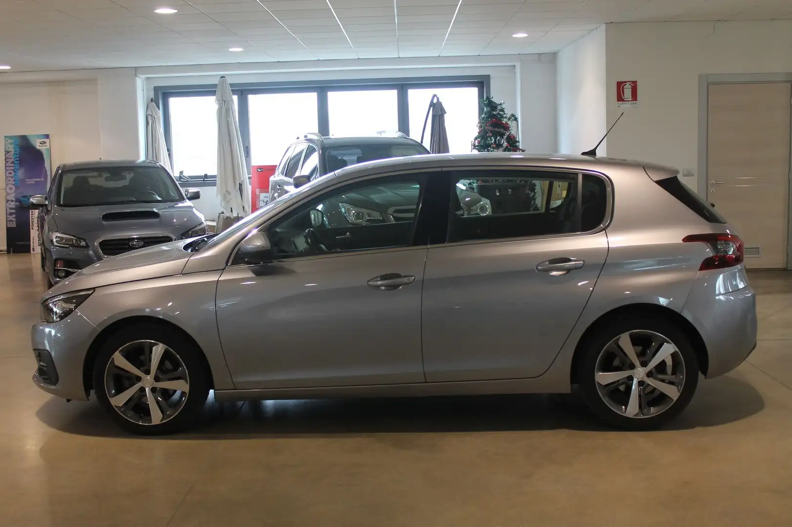 Peugeot 308 BlueHDi 130 EAT8 S&S GT Line Grigio - 2